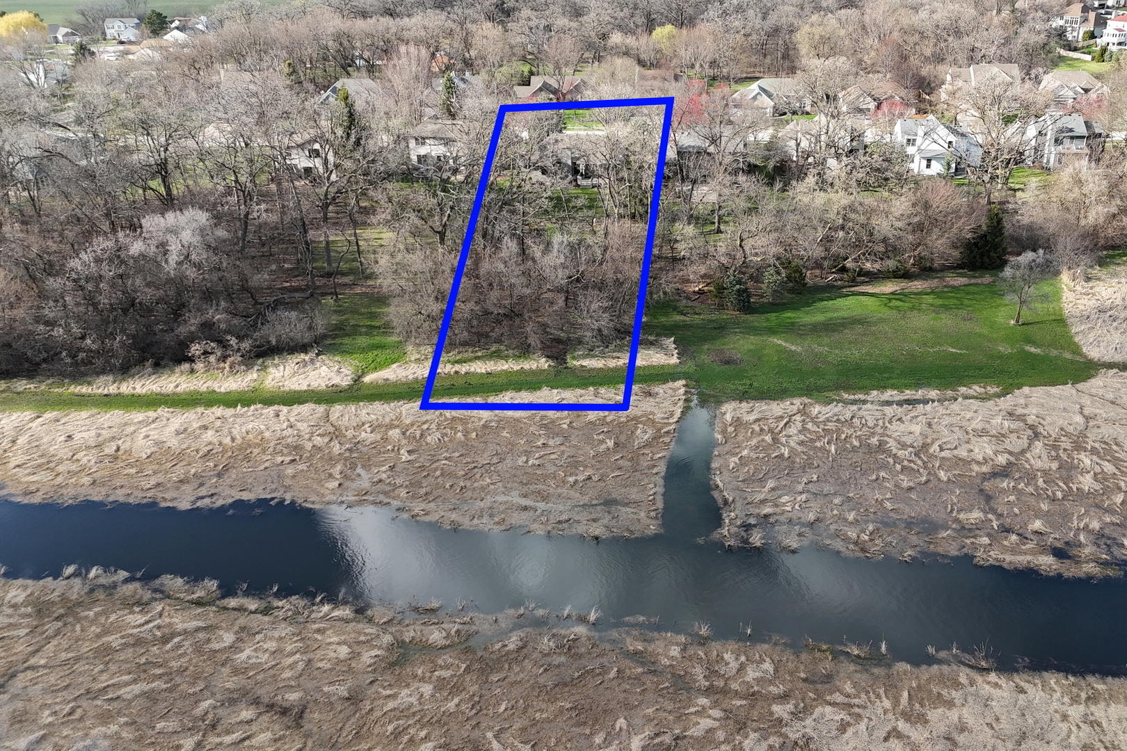 674 Wood Creek Drive, Antioch, IL 60002