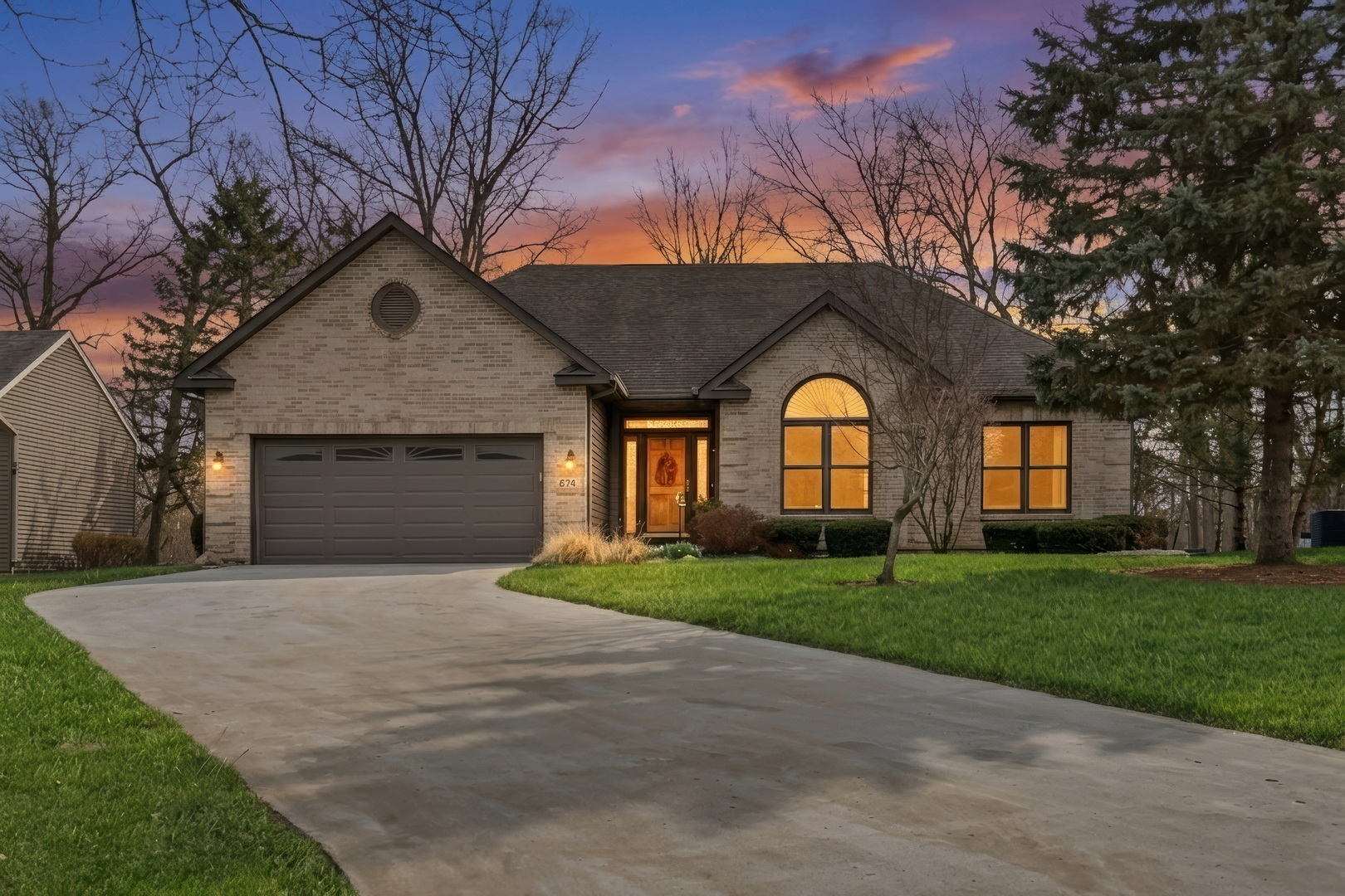 674 Wood Creek Drive, Antioch, IL 60002