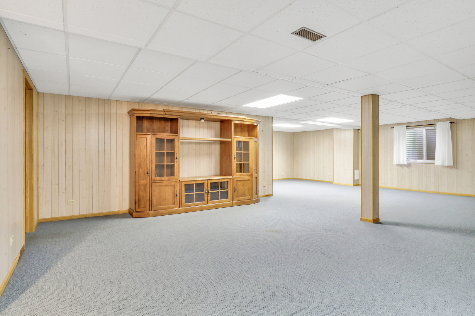 674 Wood Creek Drive, Antioch, IL 60002