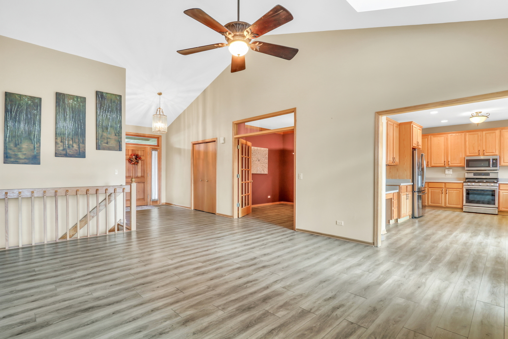 674 Wood Creek Drive, Antioch, IL 60002