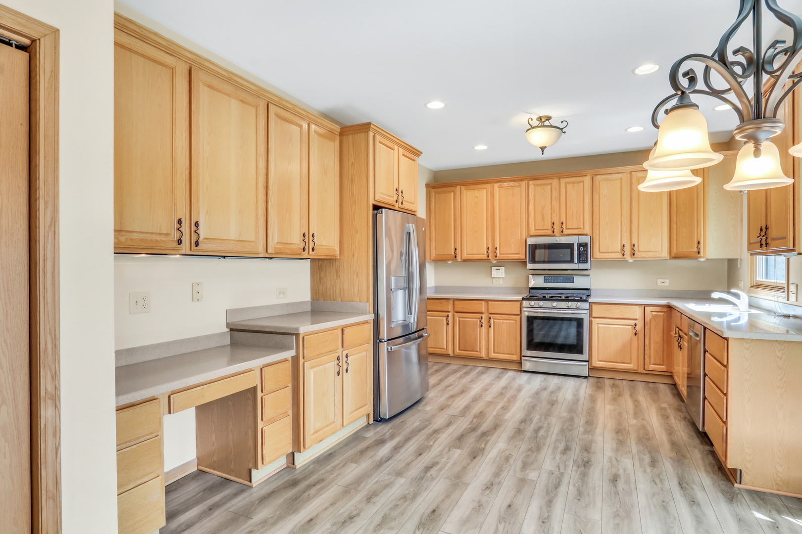 674 Wood Creek Drive, Antioch, IL 60002