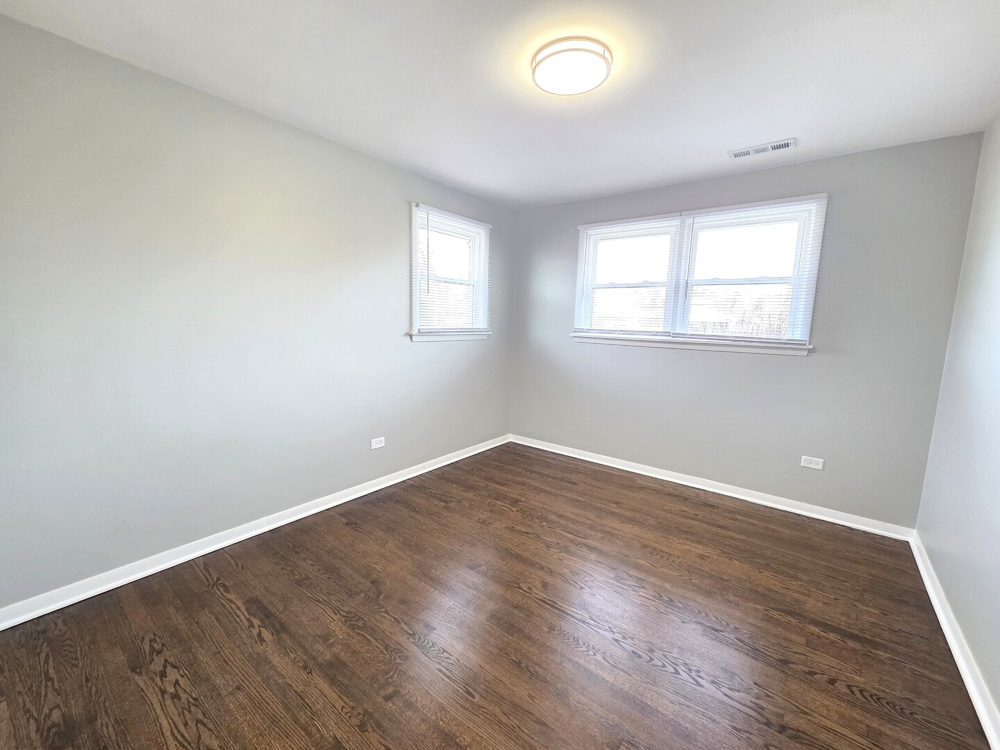 7841 W 74 Street, Bridgeview, IL 60455