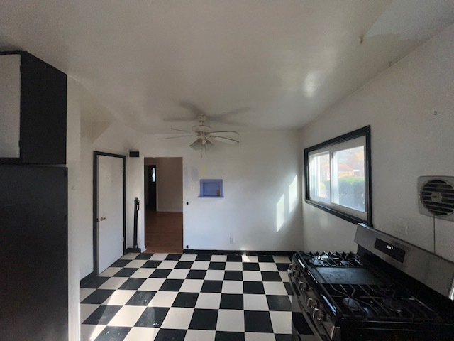 511 S Russell Street, Champaign, IL 61821