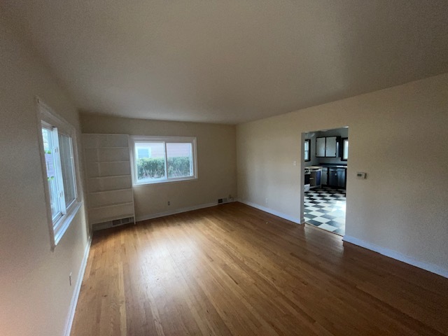 511 S Russell Street, Champaign, IL 61821