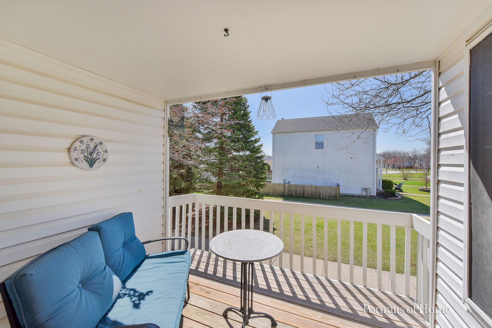 1972 MIDDLEBURY Drive, Aurora, IL 60503