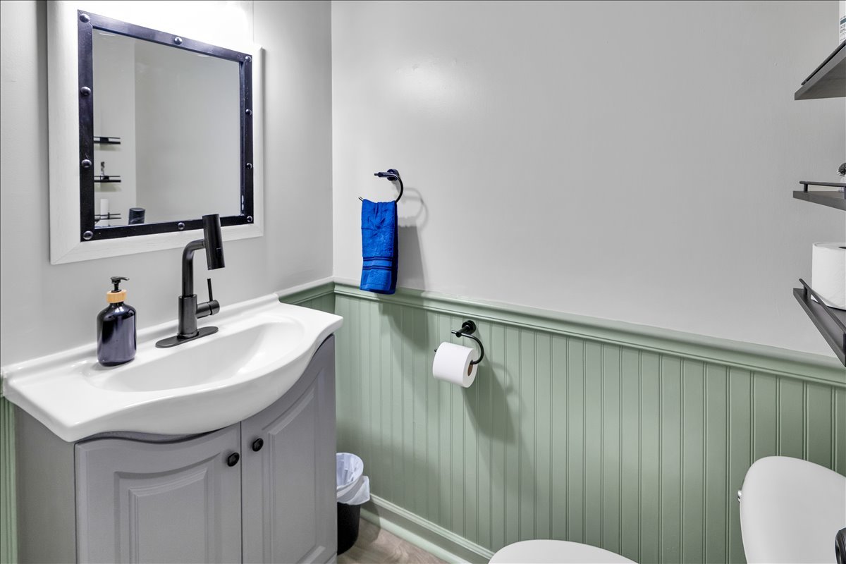 940 Orchard Court, Batavia, IL 60510