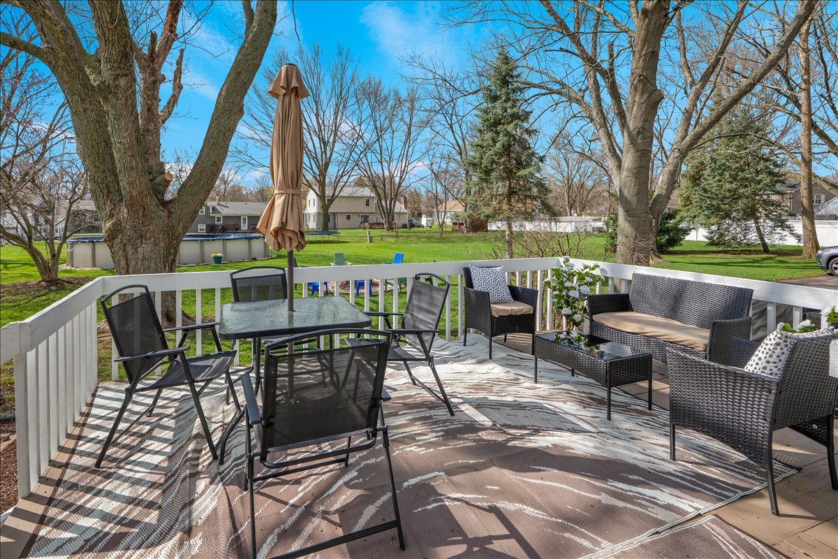 940 Orchard Court, Batavia, IL 60510