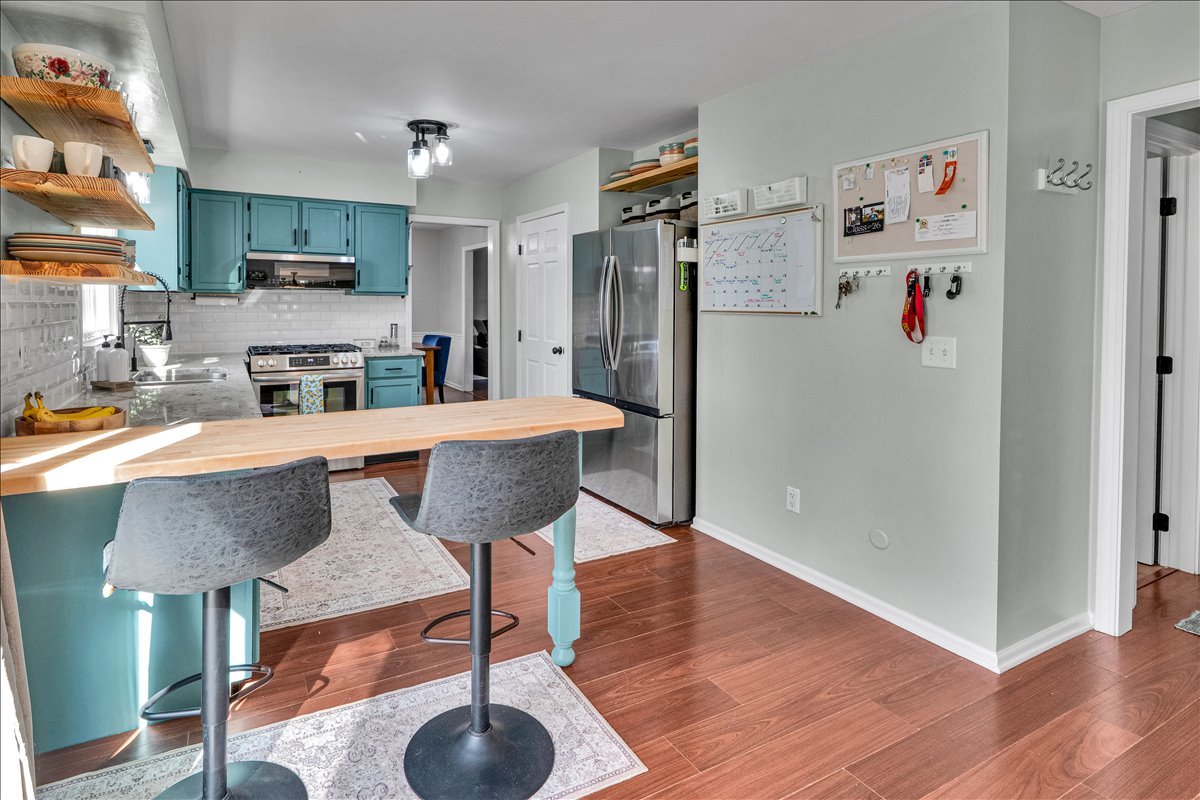 940 Orchard Court, Batavia, IL 60510