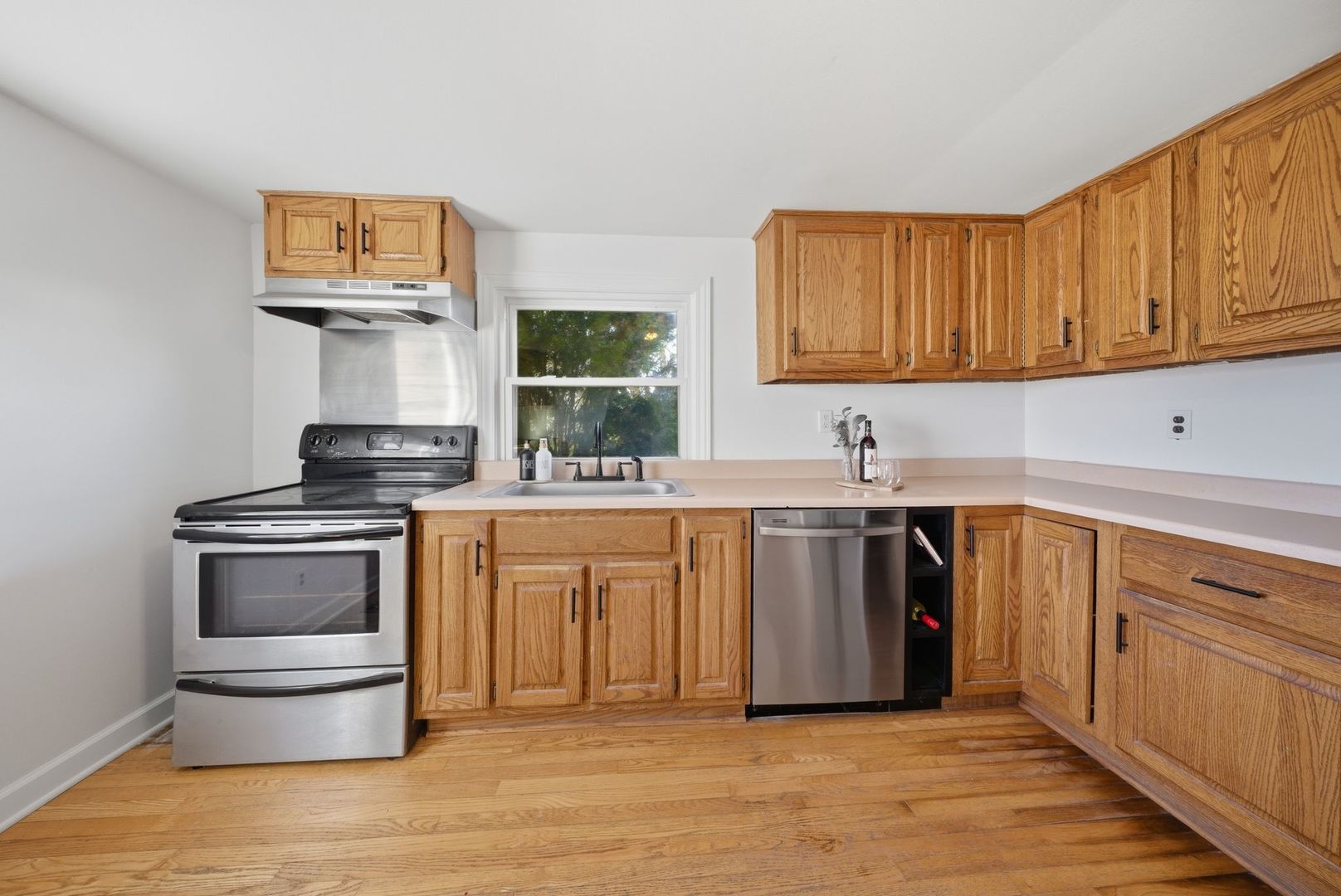 152 Holiday Drive, Somonauk, IL 60552