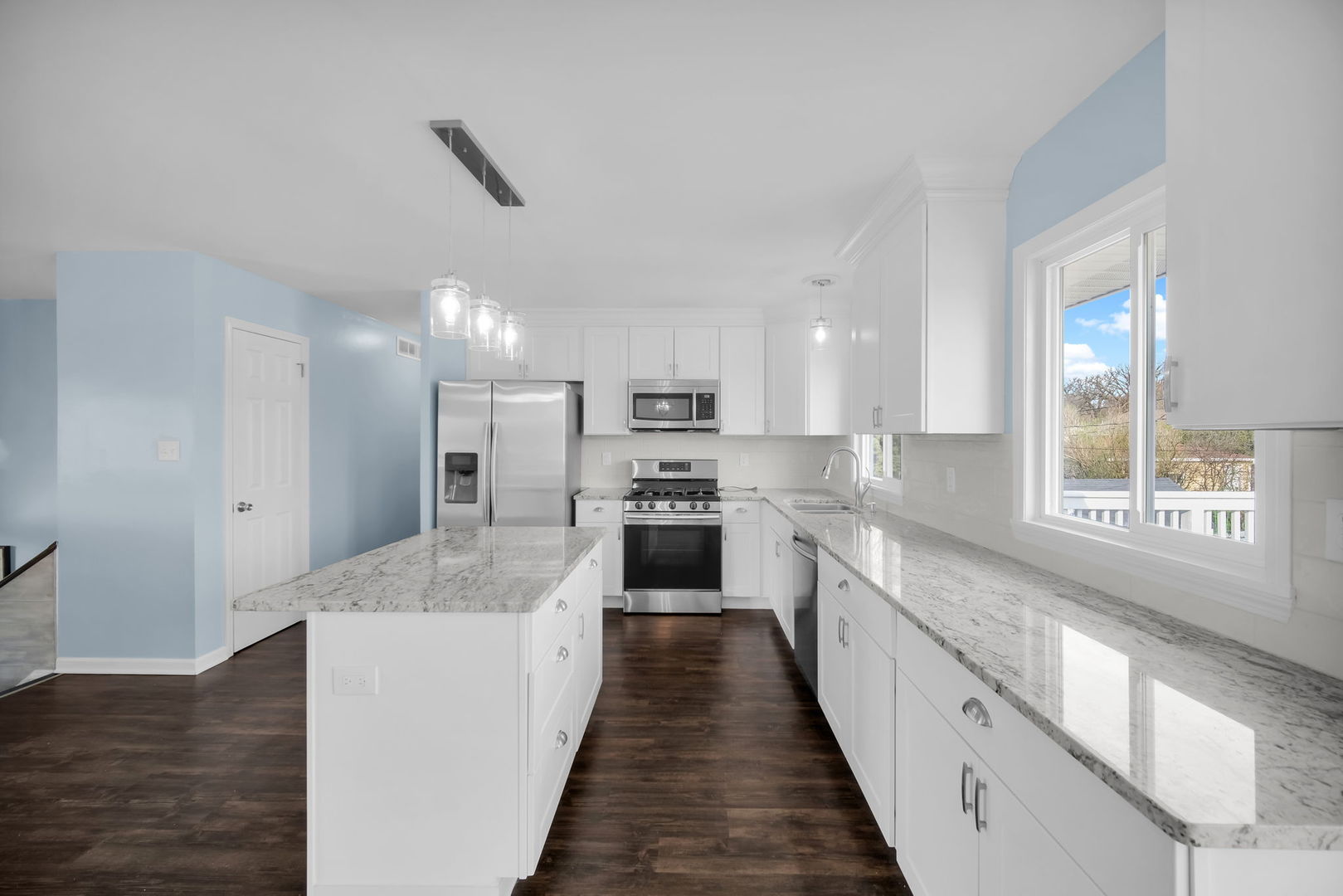 710 Union Avenue, Romeoville, IL 60446