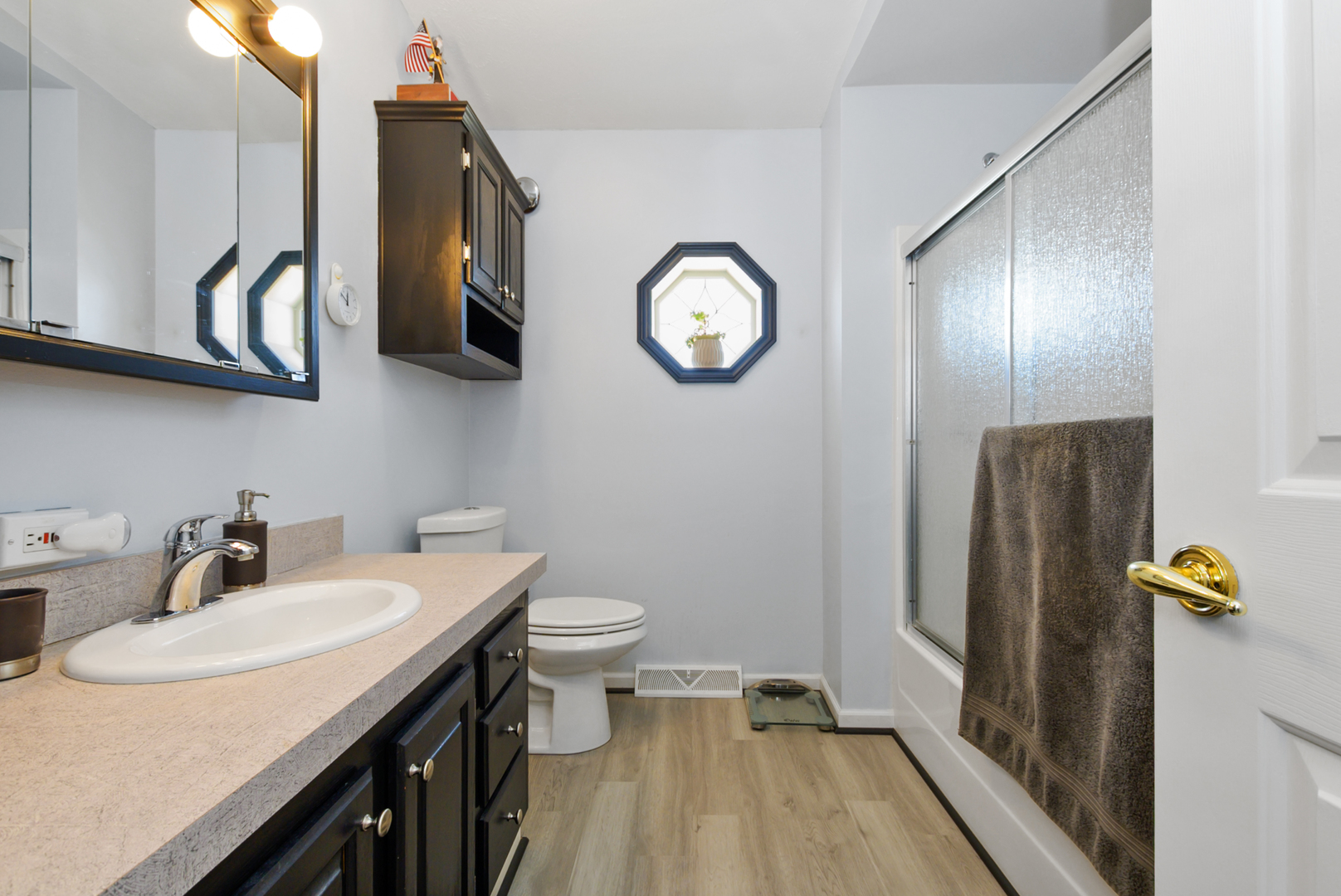 10719 W Butterfield Drive, Frankfort, IL 60423