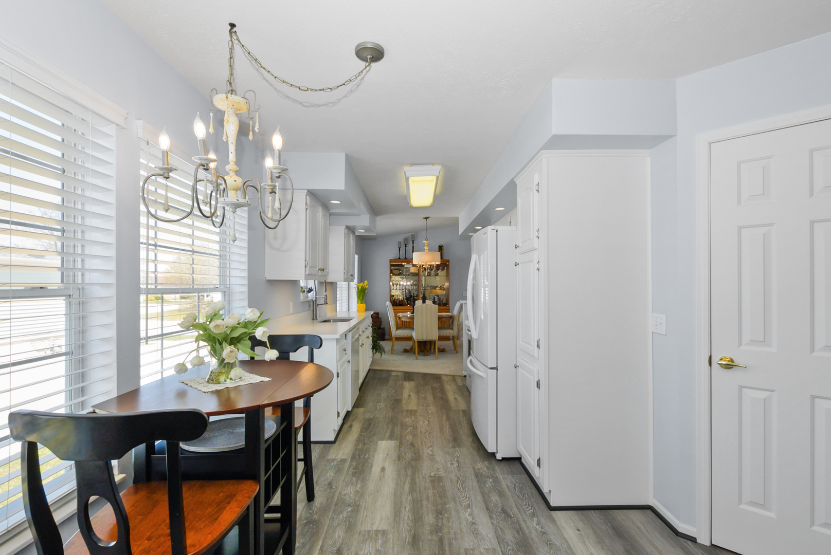 10719 W Butterfield Drive, Frankfort, IL 60423