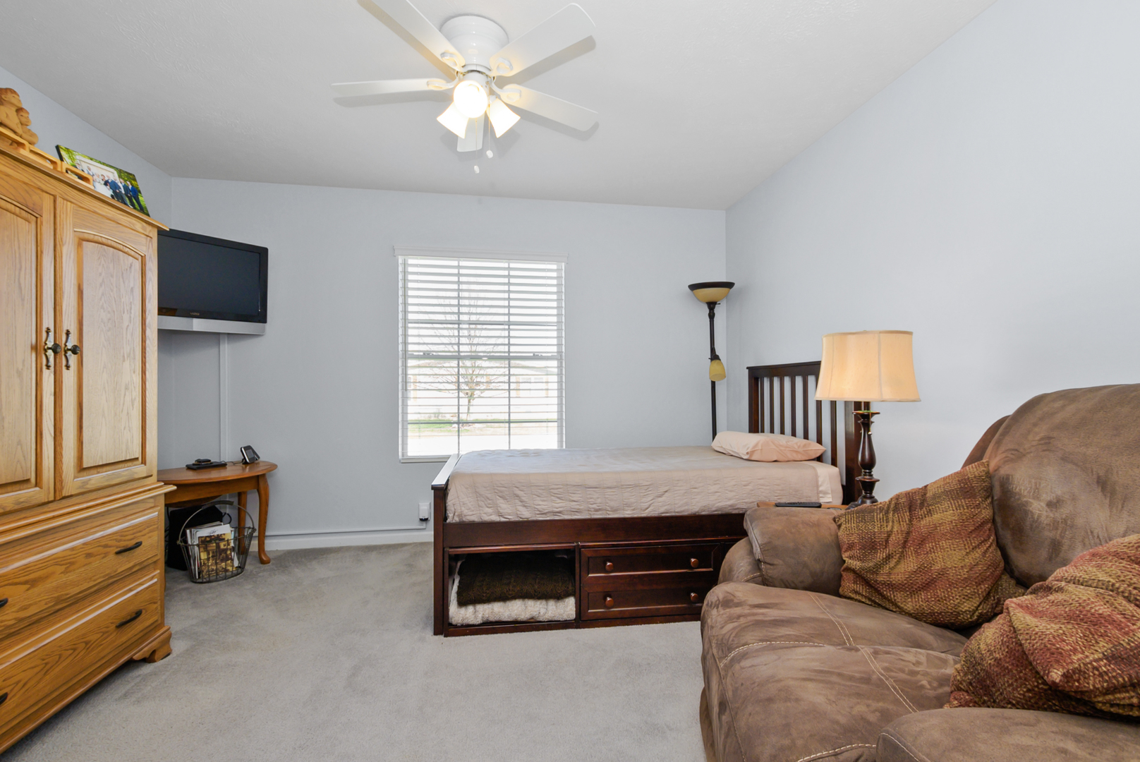 10719 W Butterfield Drive, Frankfort, IL 60423