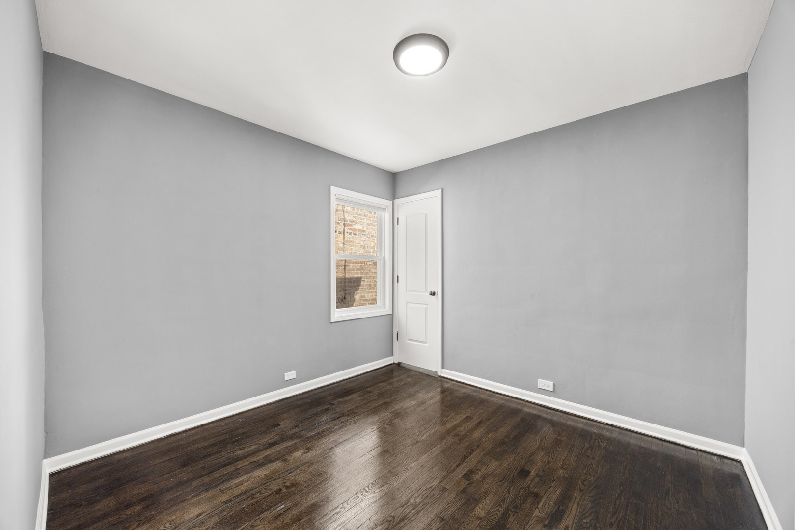 9740 S Prairie Avenue, Chicago, IL 60628