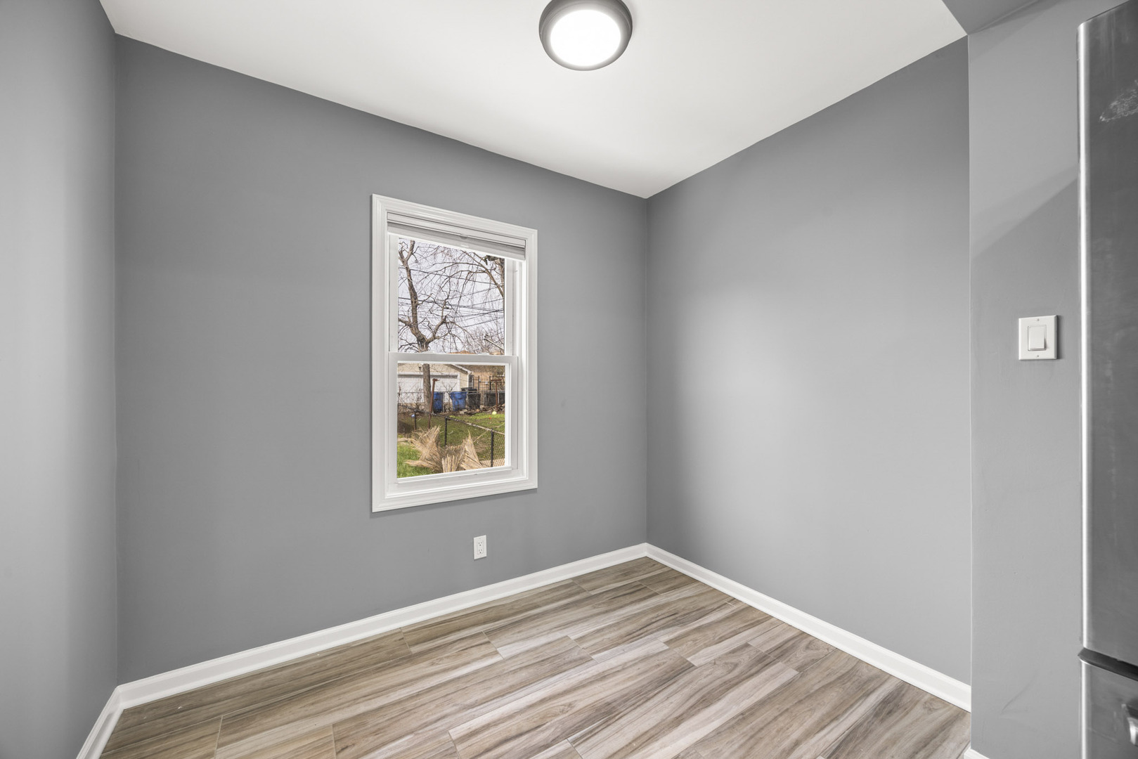 9740 S Prairie Avenue, Chicago, IL 60628