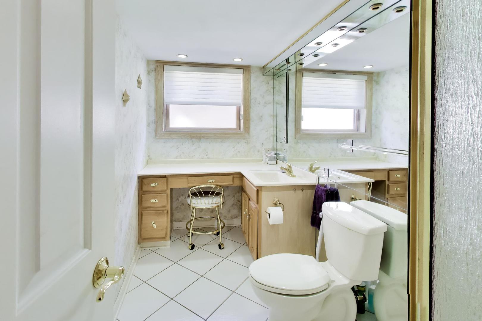 634 W Millers Road, Des Plaines, IL 60016