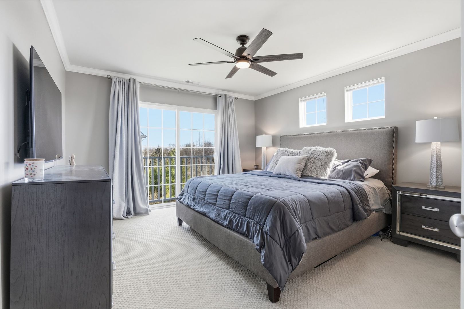 2925 Madison Drive, Naperville, IL 60564