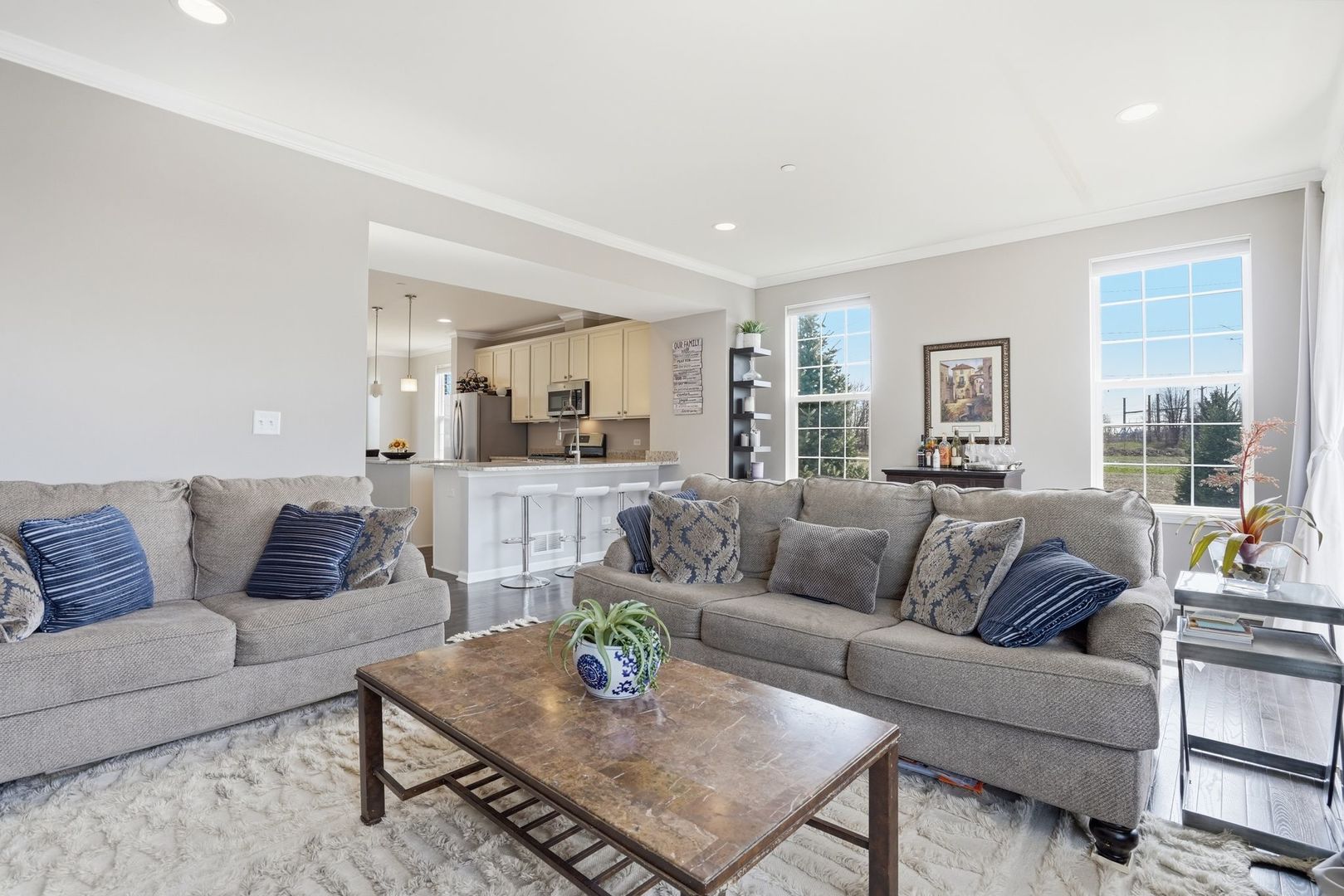 2925 Madison Drive, Naperville, IL 60564