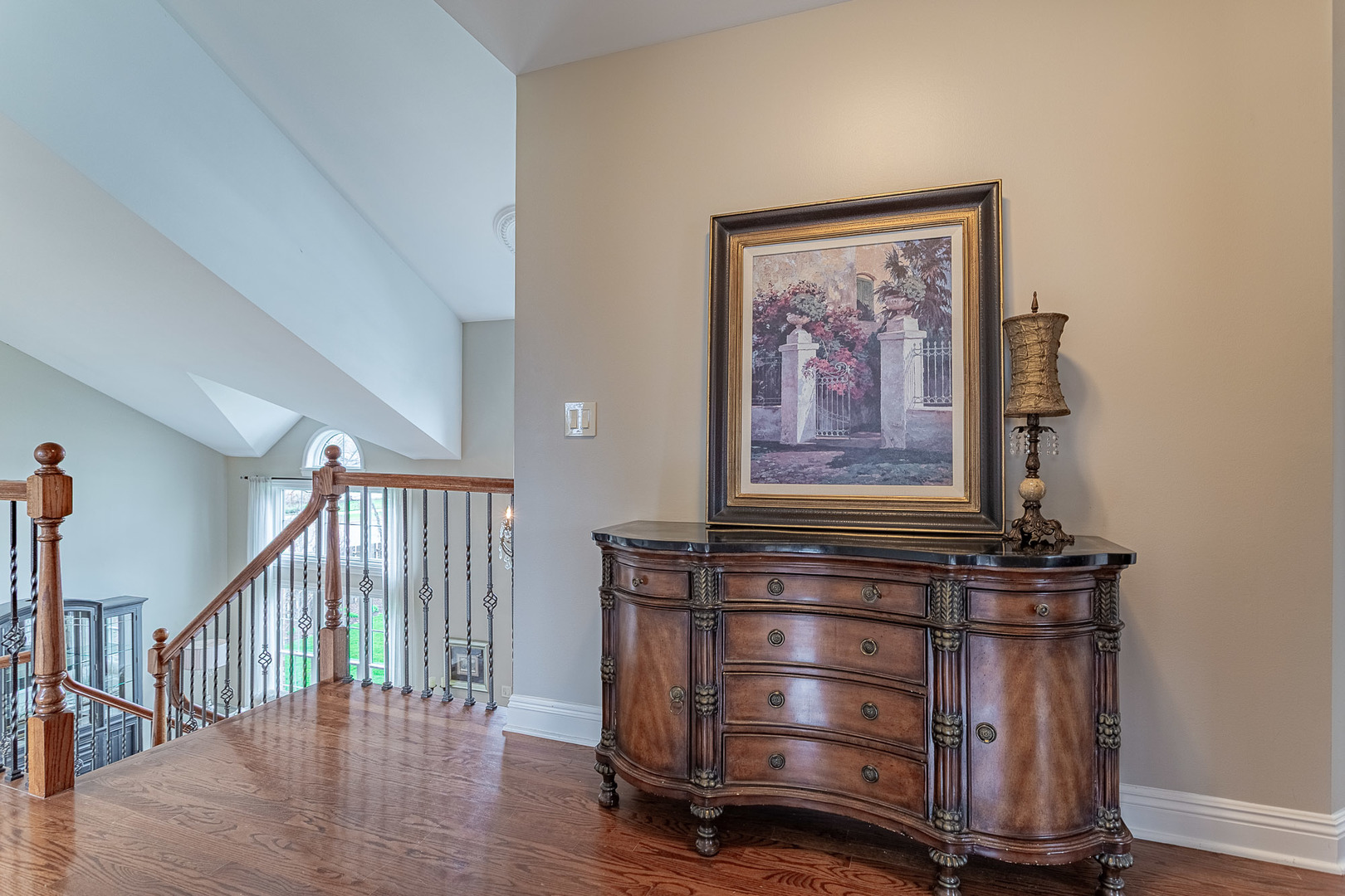 900 Christa Court, Elk Grove Village, IL 60007