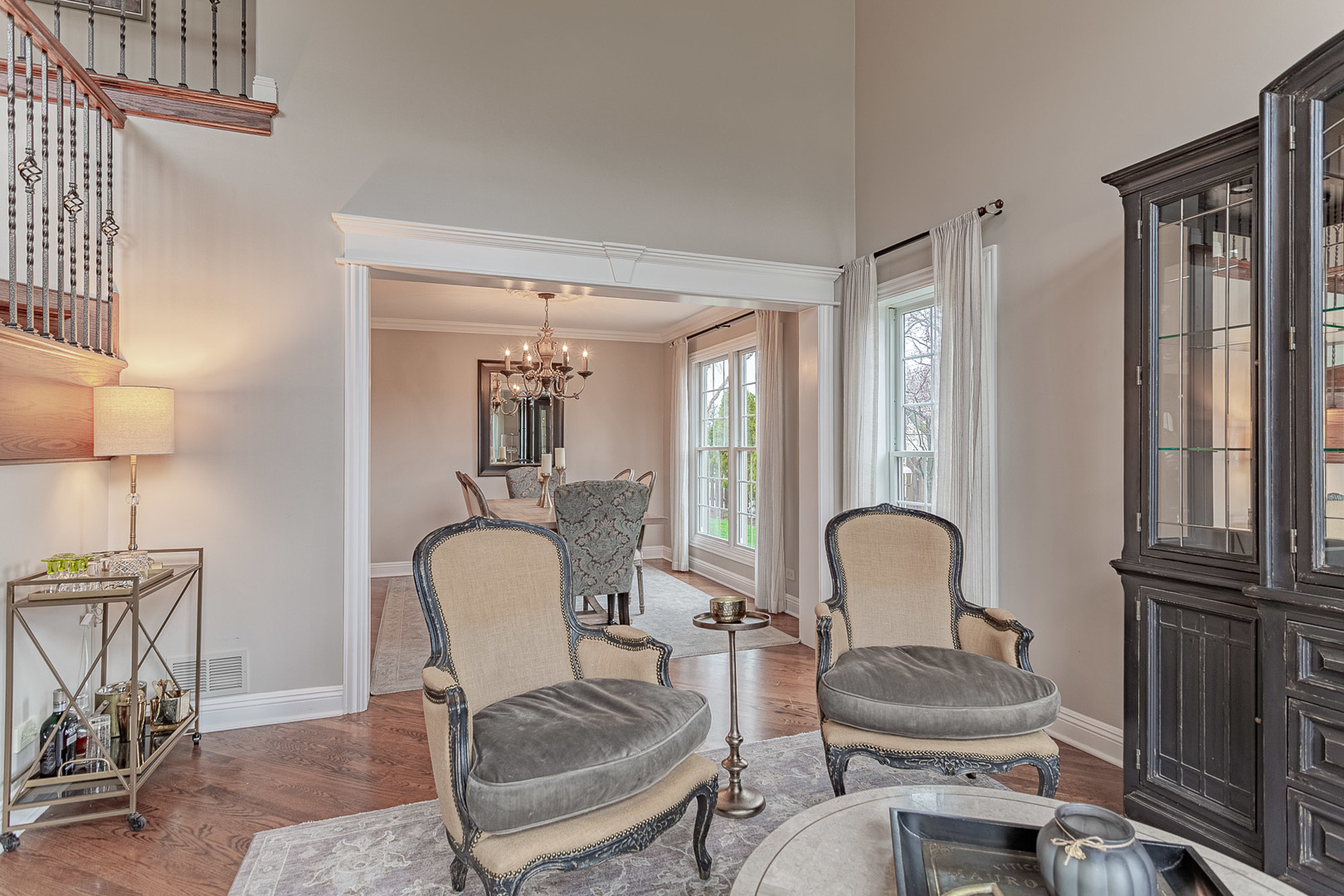 900 Christa Court, Elk Grove Village, IL 60007