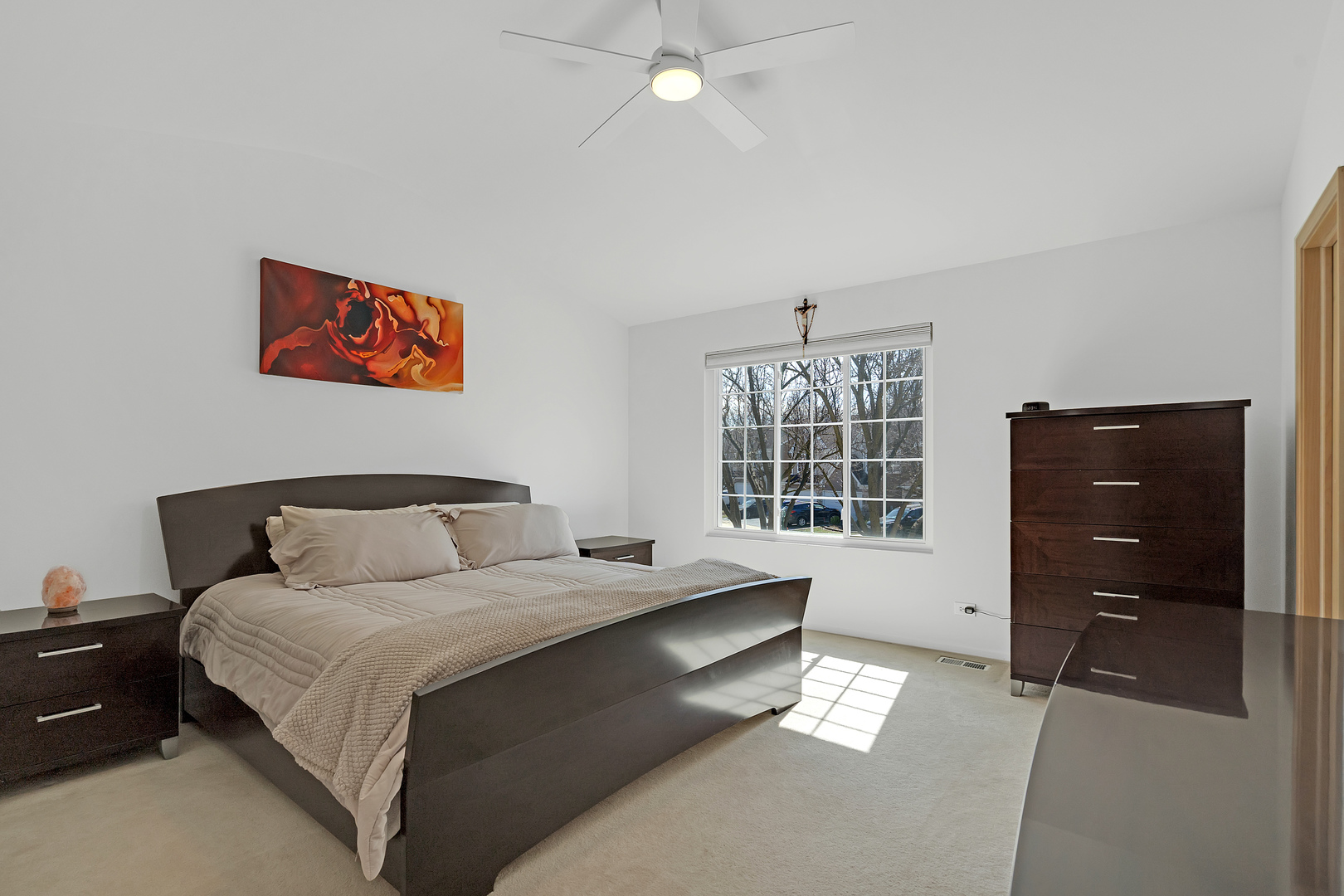 377 Locksley Drive, Streamwood, IL 60107