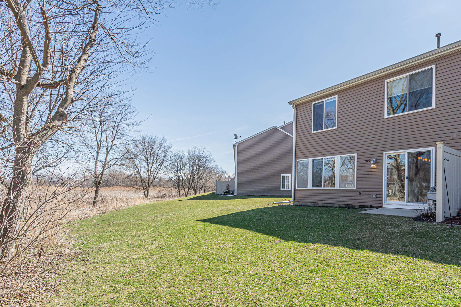 377 Locksley Drive, Streamwood, IL 60107