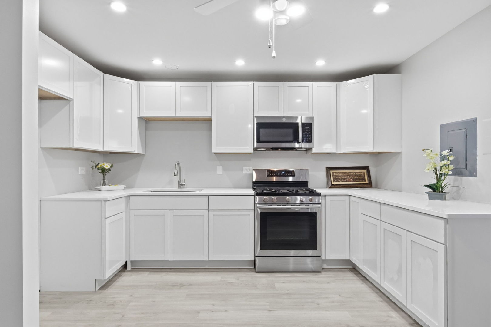 949 Mosby Court, Joliet, IL 60431