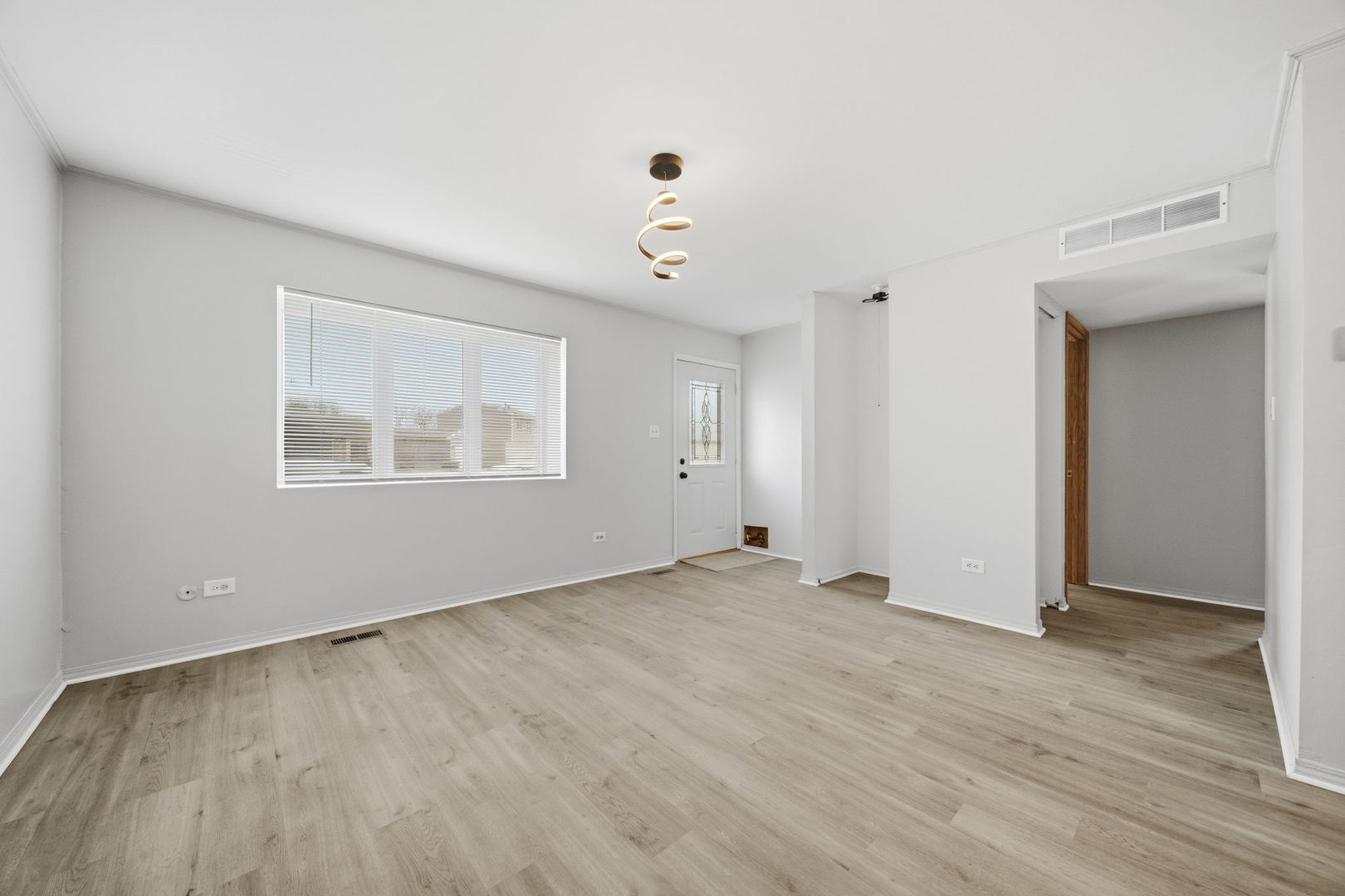 949 Mosby Court, Joliet, IL 60431