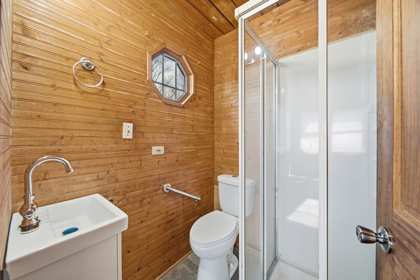 949 Mosby Court, Joliet, IL 60431