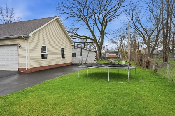 421 Nobes Avenue, Lockport, IL 60441