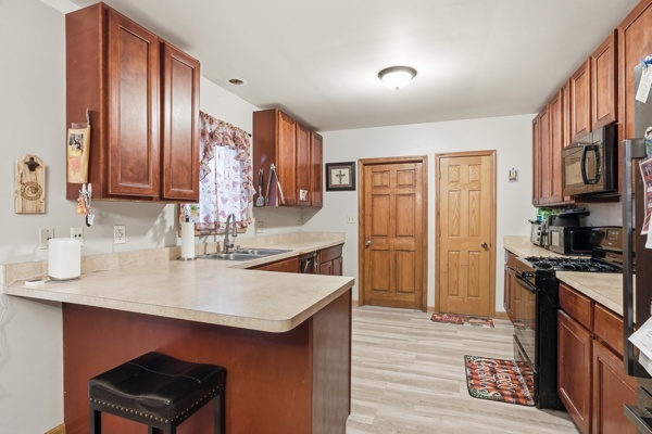 421 Nobes Avenue, Lockport, IL 60441