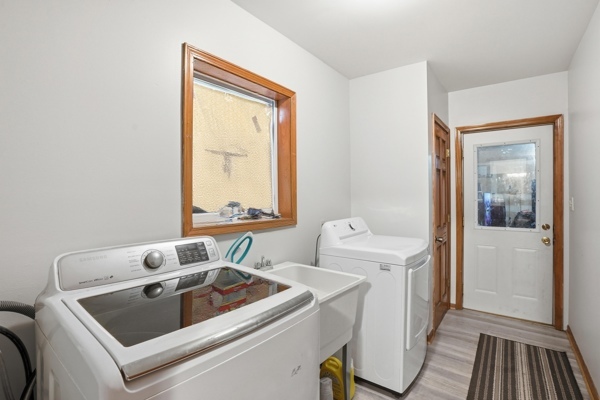 421 Nobes Avenue, Lockport, IL 60441