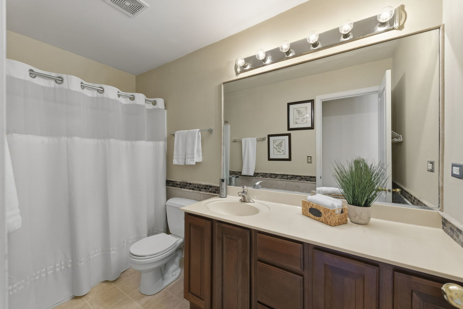 13005 Kensington Drive, Plainfield, IL 60585