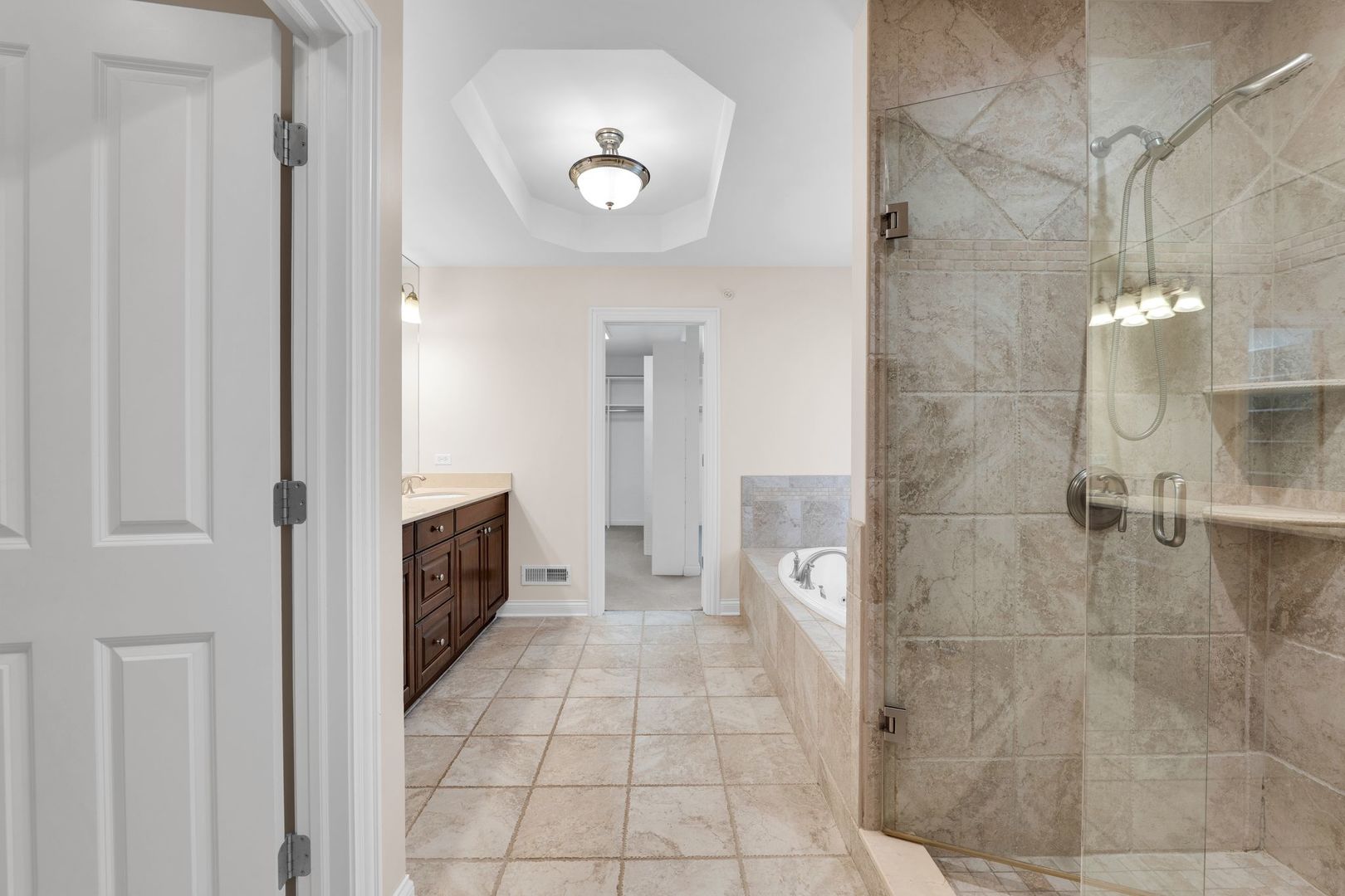 141 Walnut Street, Libertyville, IL 60048