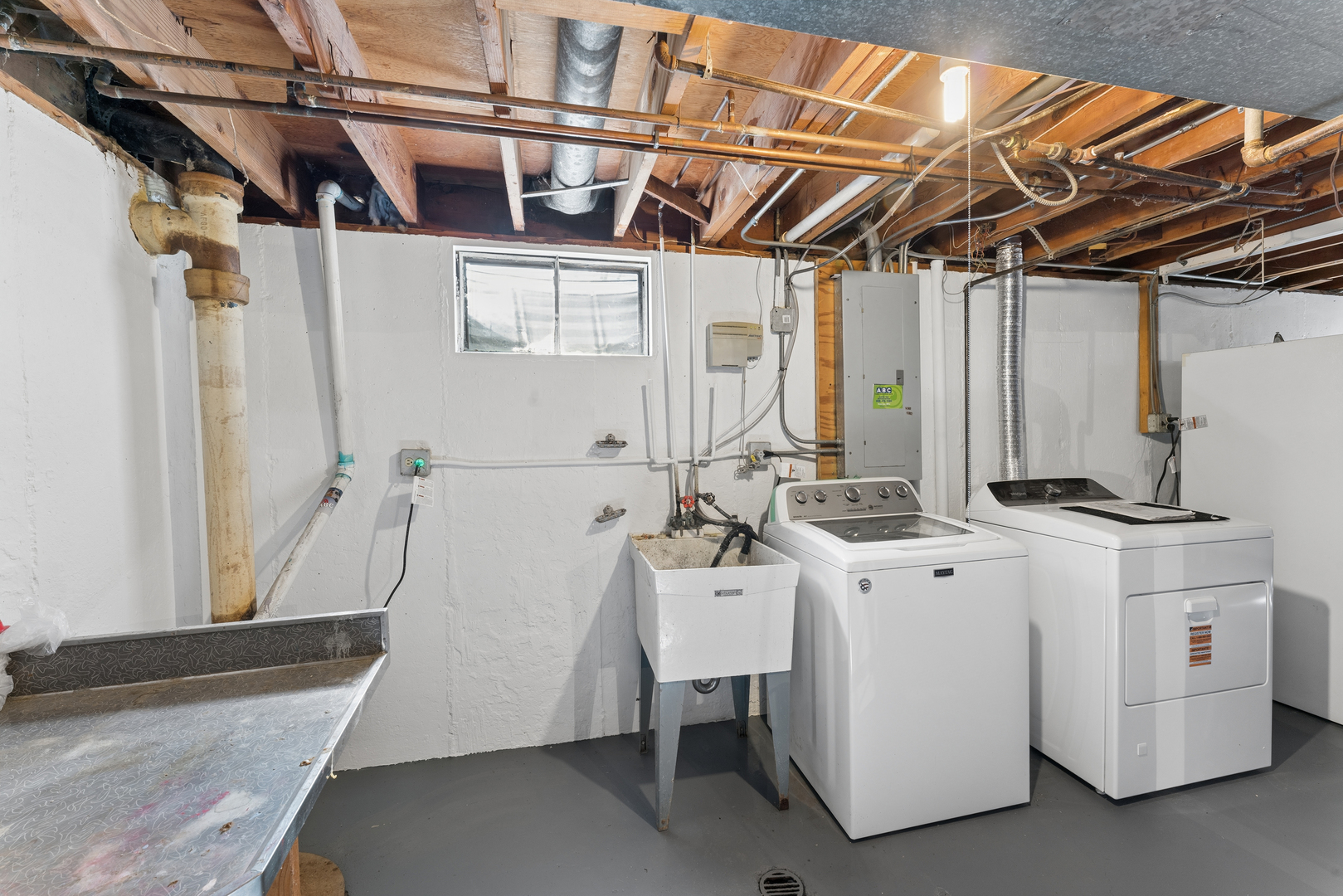 1004 N Greenfield Lane, Mount Prospect, IL 60056