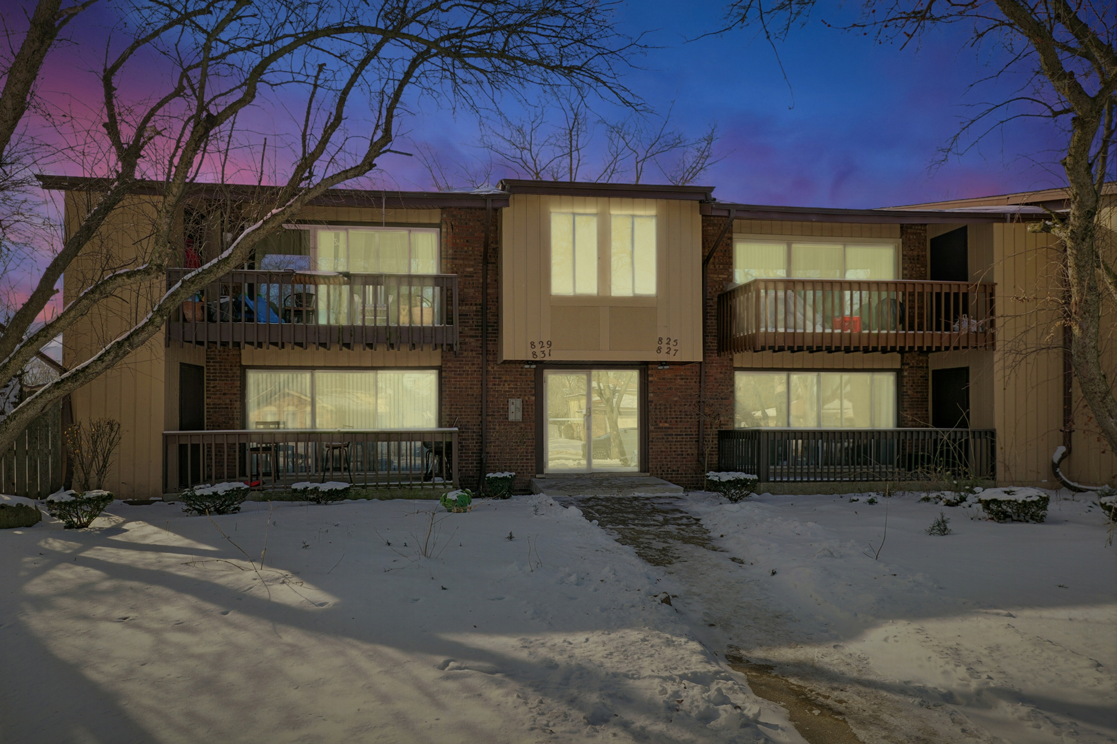 827 E 194th Street #827, Glenwood, IL 60425