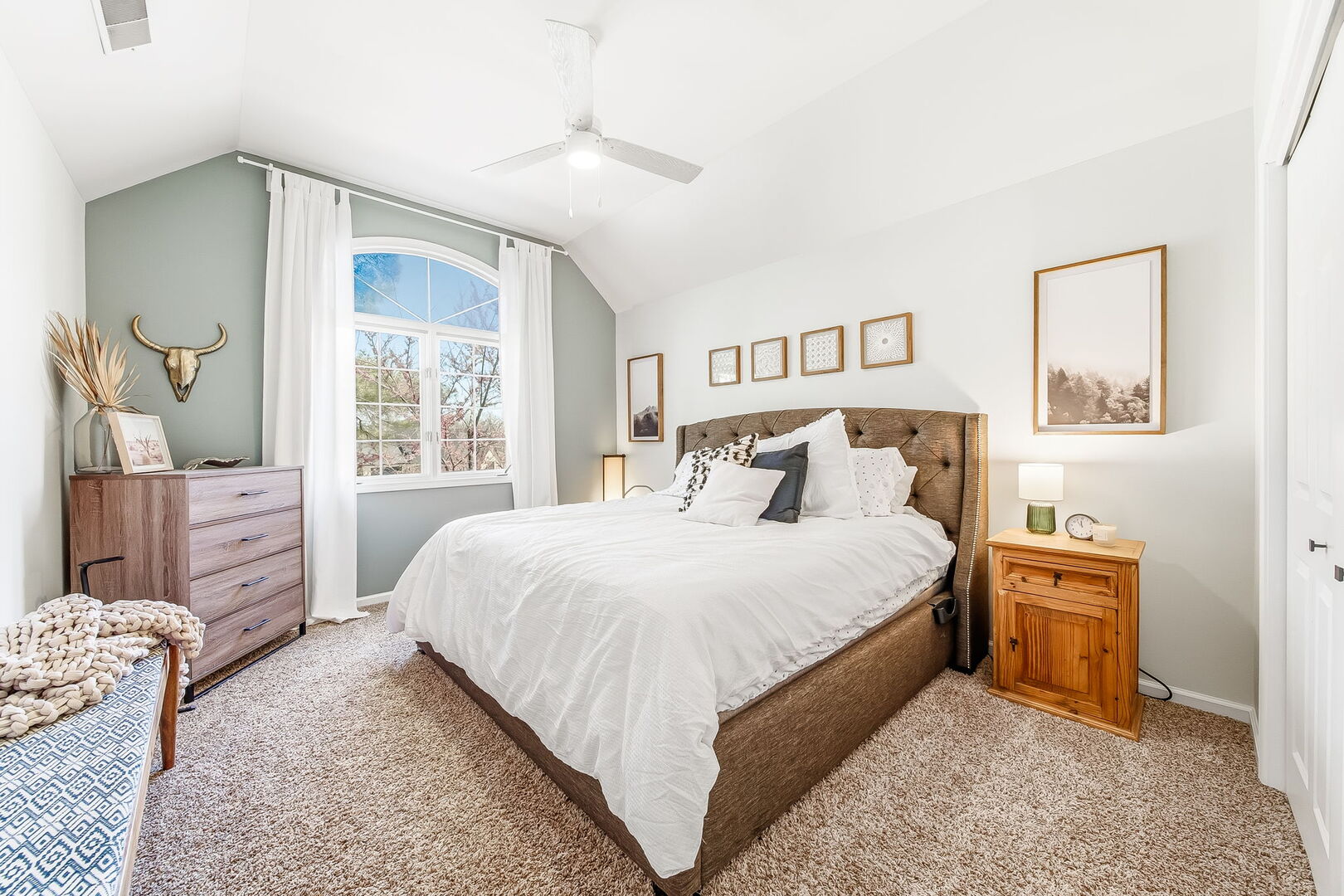 17960 S HUNT CLUB Drive, Homer Glen, IL 60491