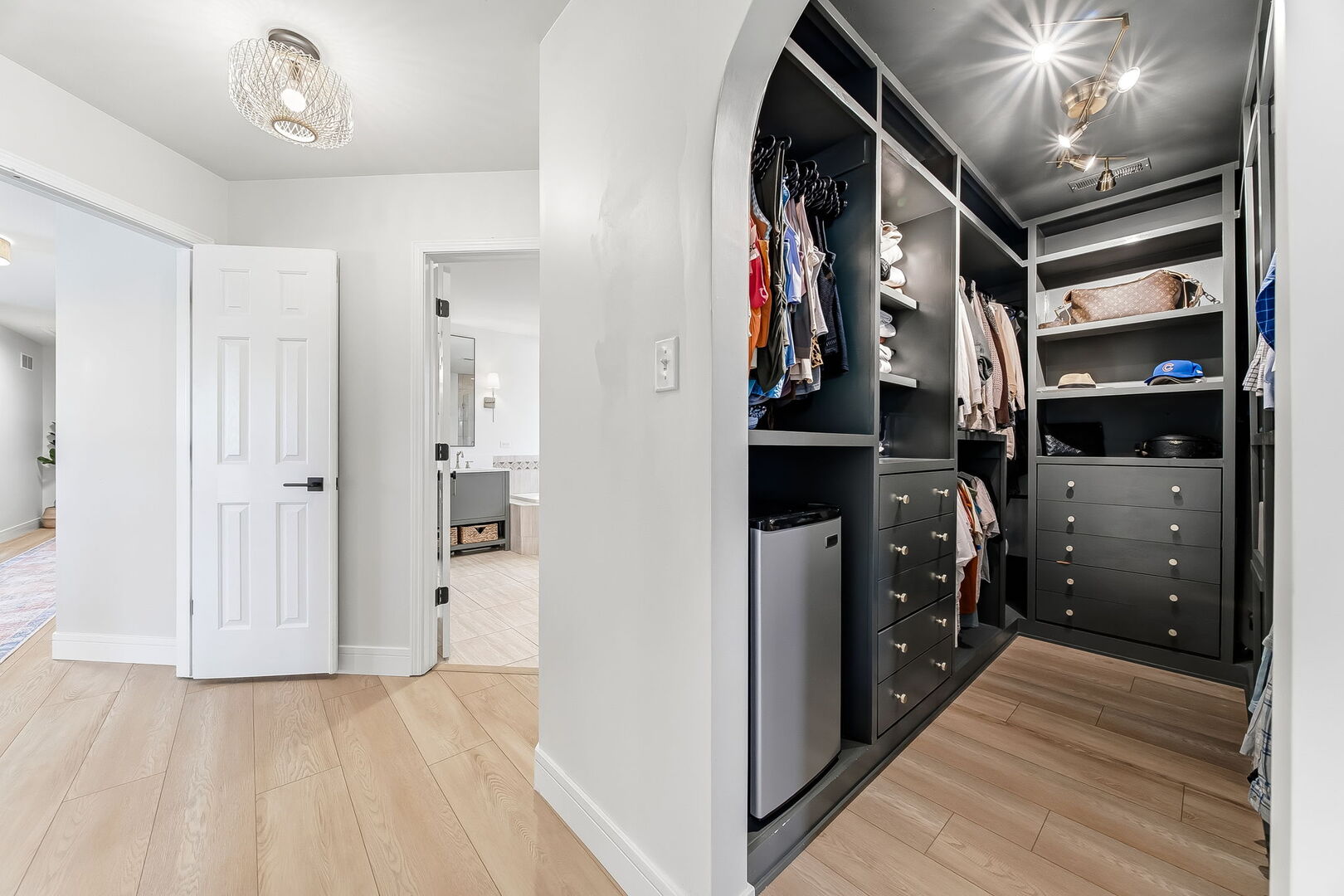 17960 S HUNT CLUB Drive, Homer Glen, IL 60491