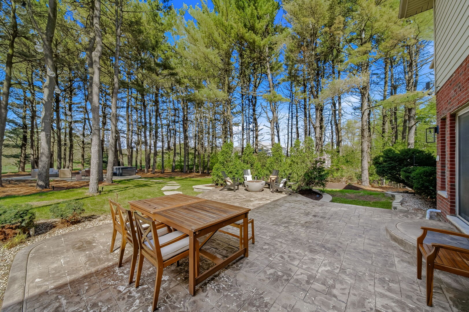 17960 S HUNT CLUB Drive, Homer Glen, IL 60491