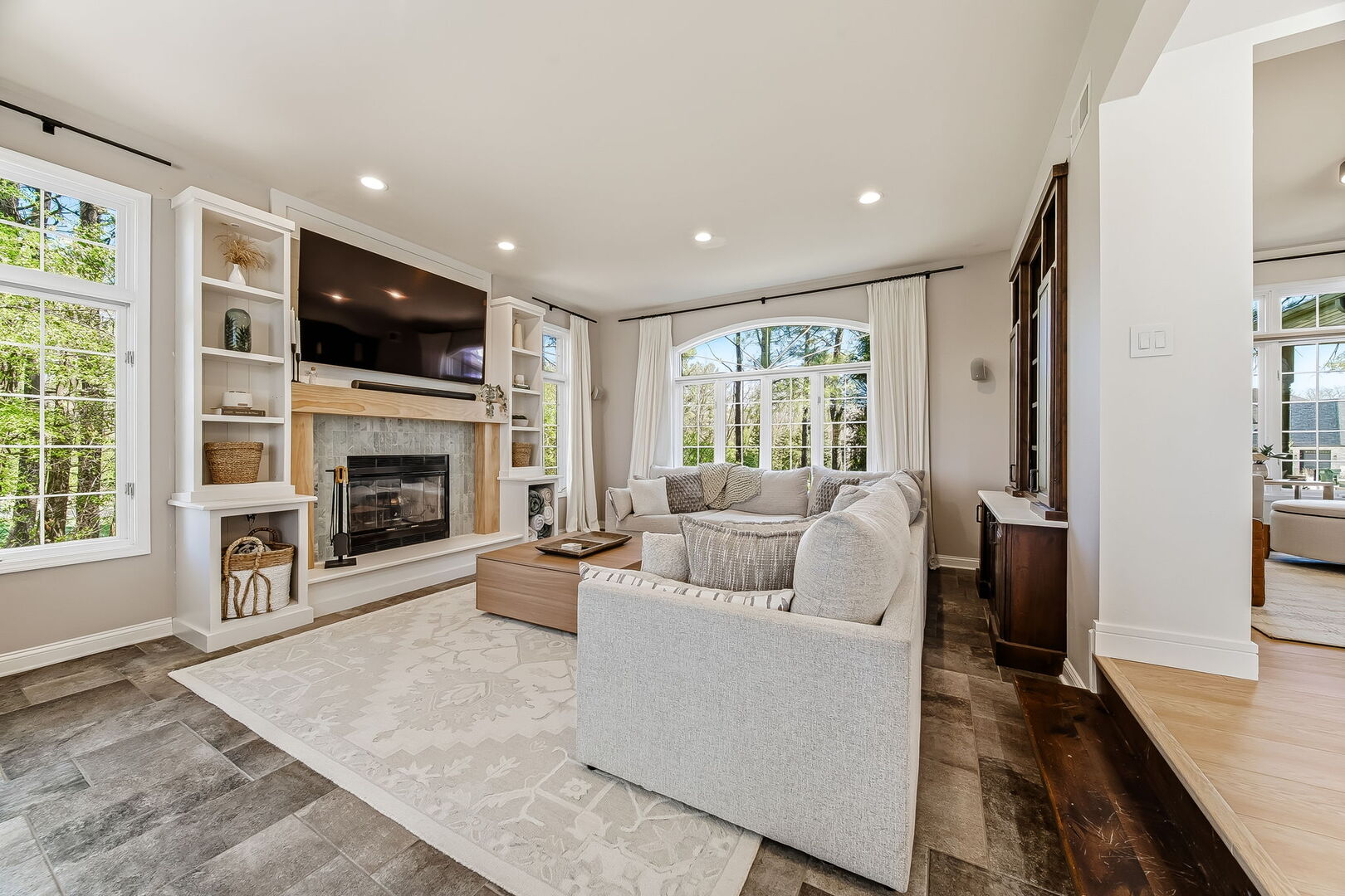 17960 S HUNT CLUB Drive, Homer Glen, IL 60491