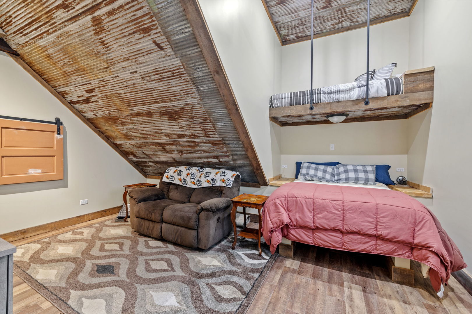 126 S Main Street, Gilman, IL 60938