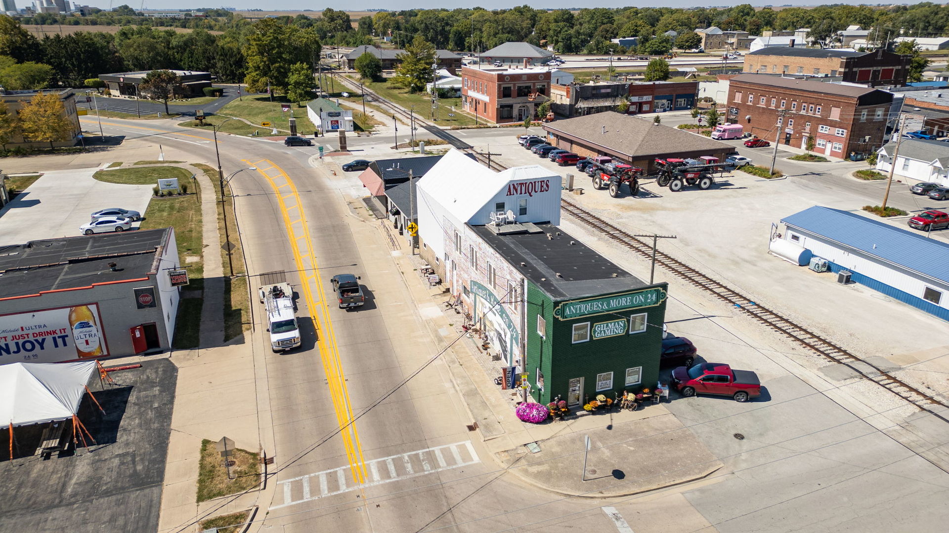 126 S Main Street, Gilman, IL 60938