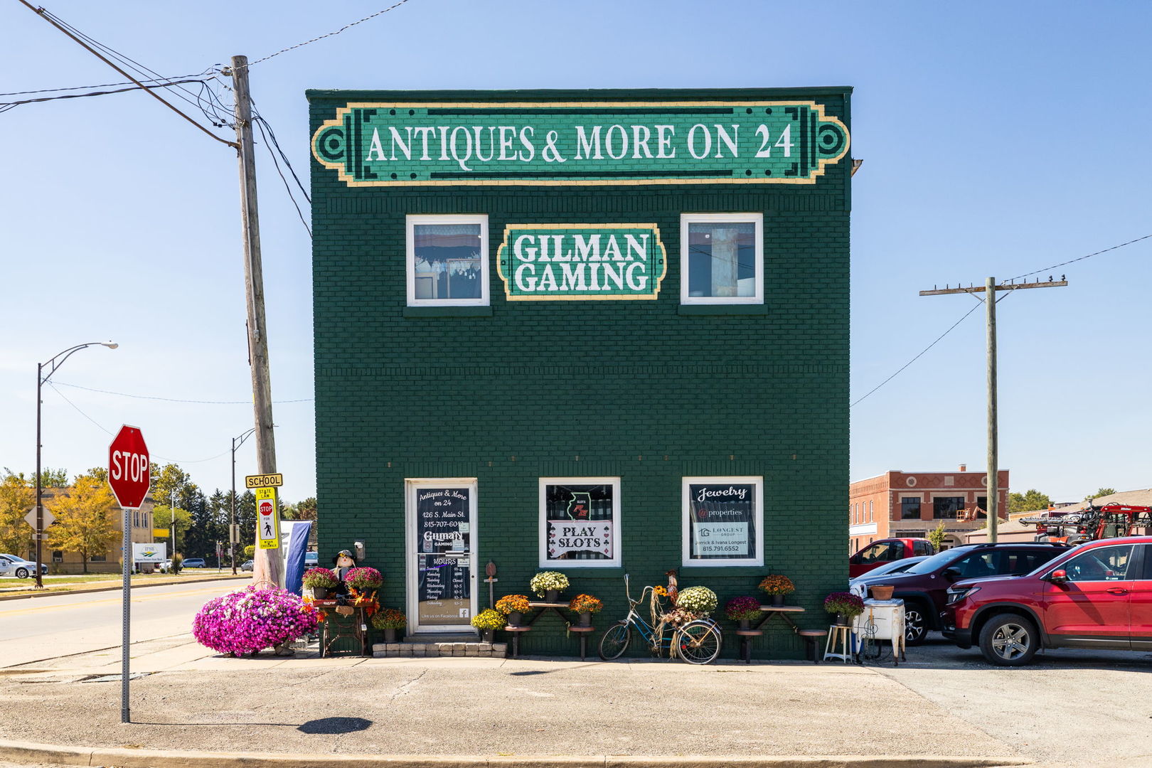 126 S Main Street, Gilman, IL 60938