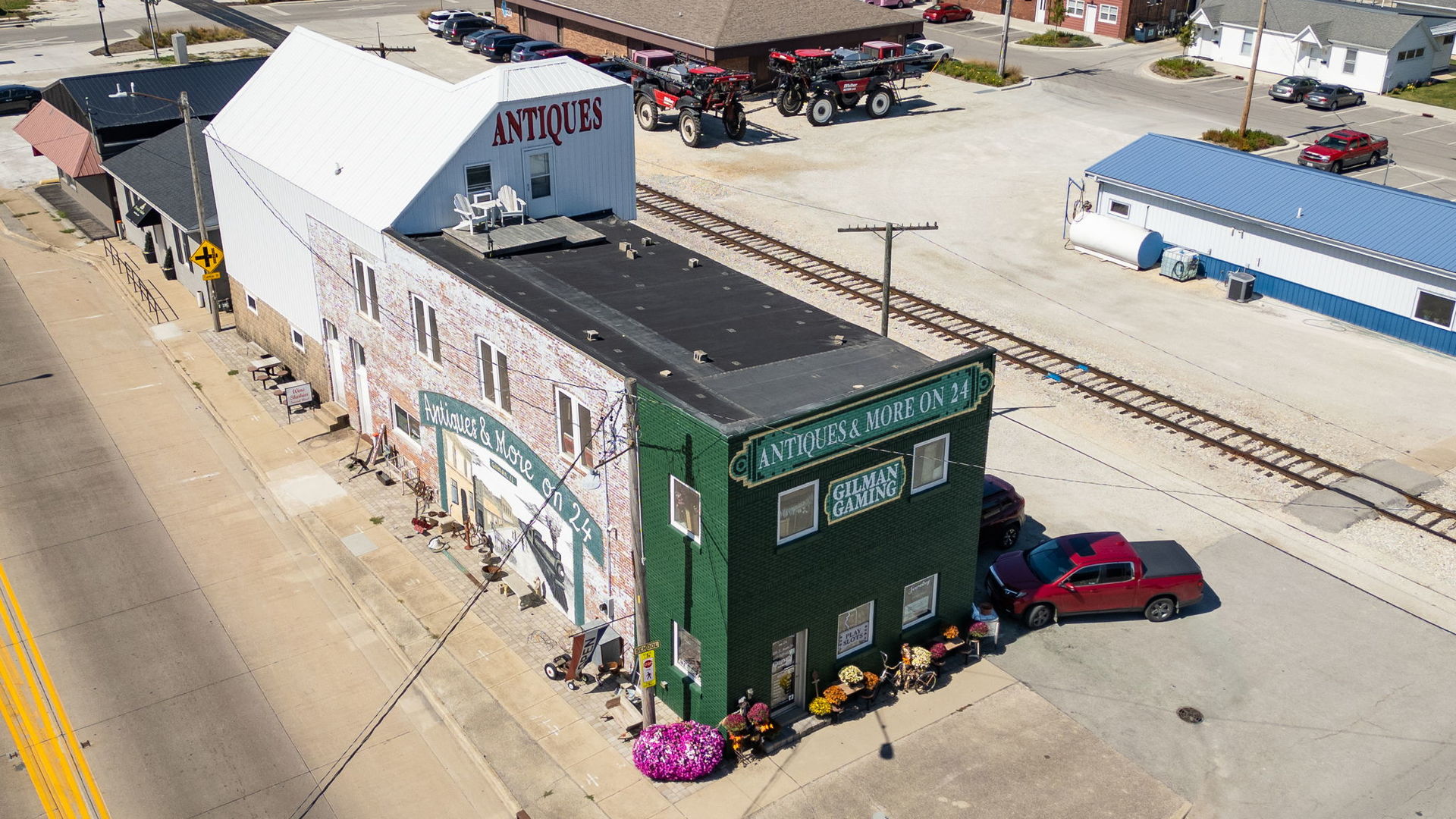 126 S Main Street, Gilman, IL 60938