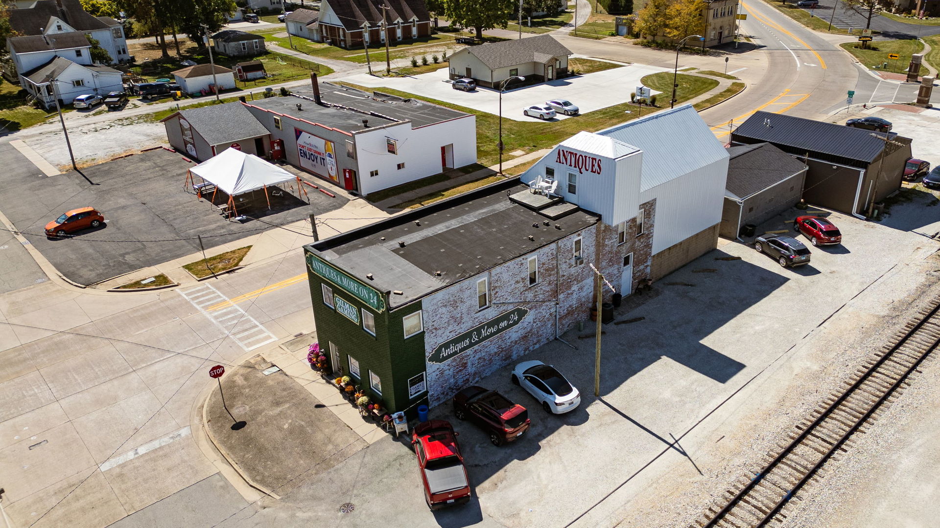 126 S Main Street, Gilman, IL 60938