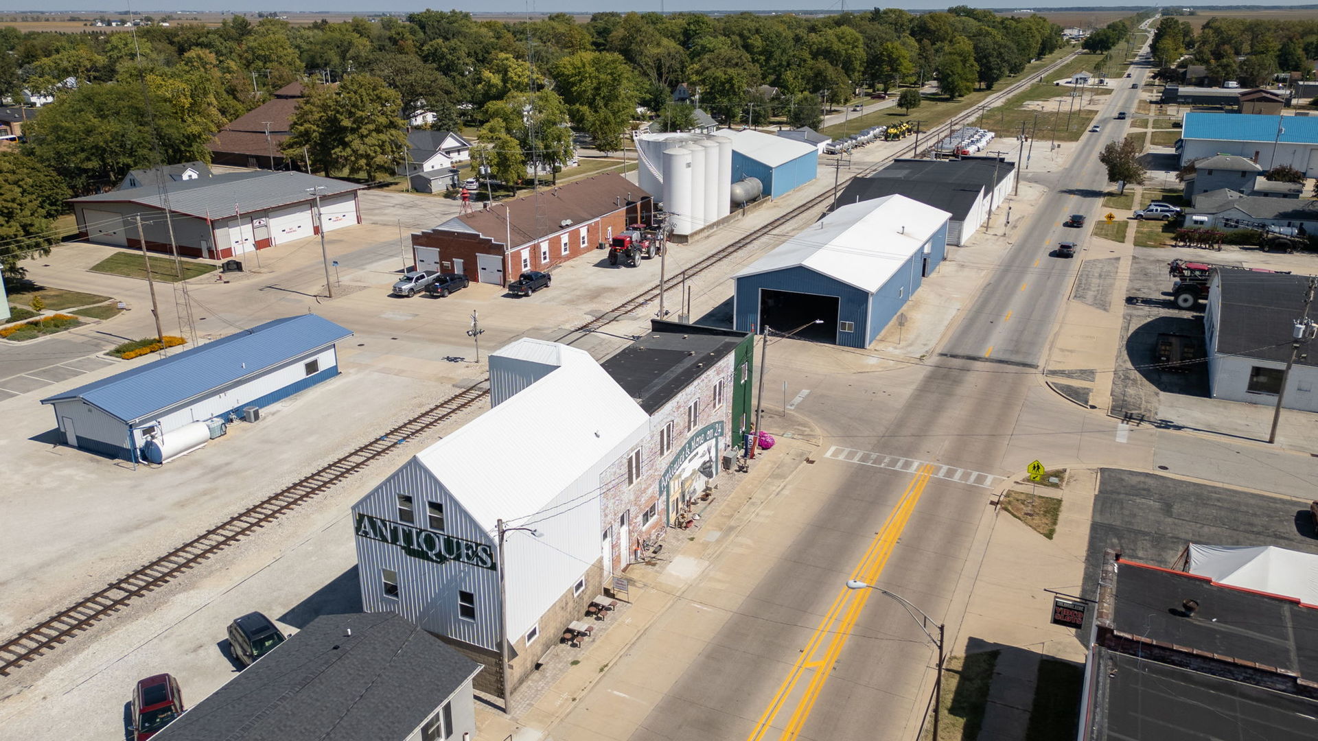 126 S Main Street, Gilman, IL 60938