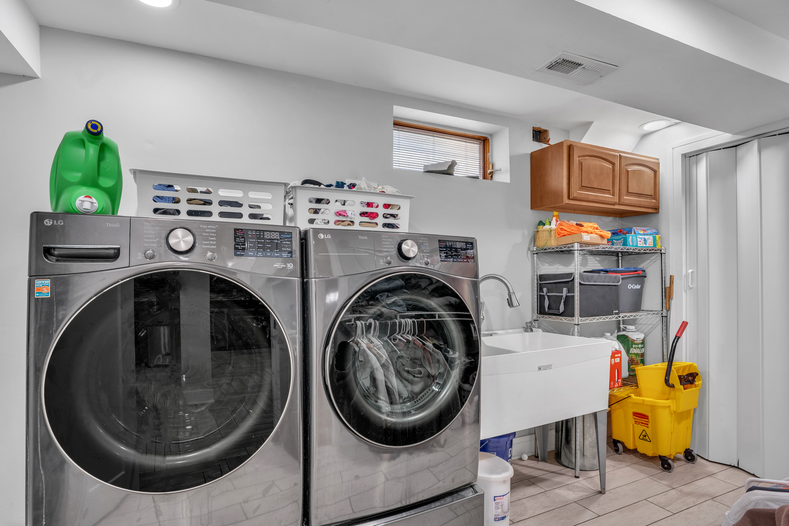 8100 Lorel Avenue, Burbank, IL 60459