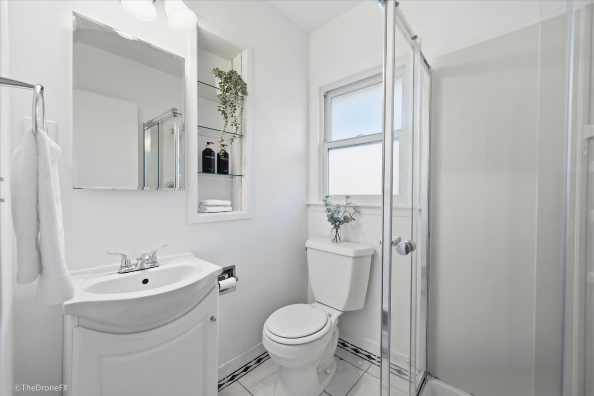 1519 Foothill Drive, Wheaton, IL 60189