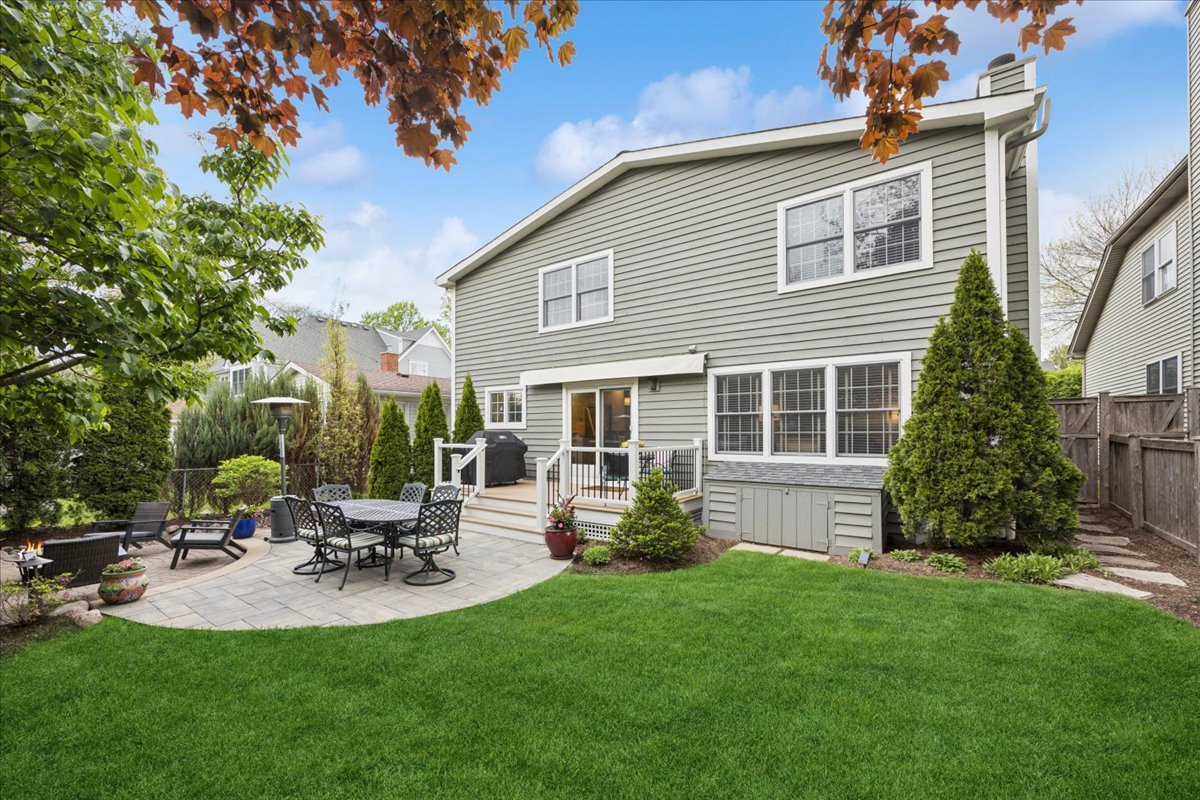 749 Summit Street, Downers Grove, IL 60515