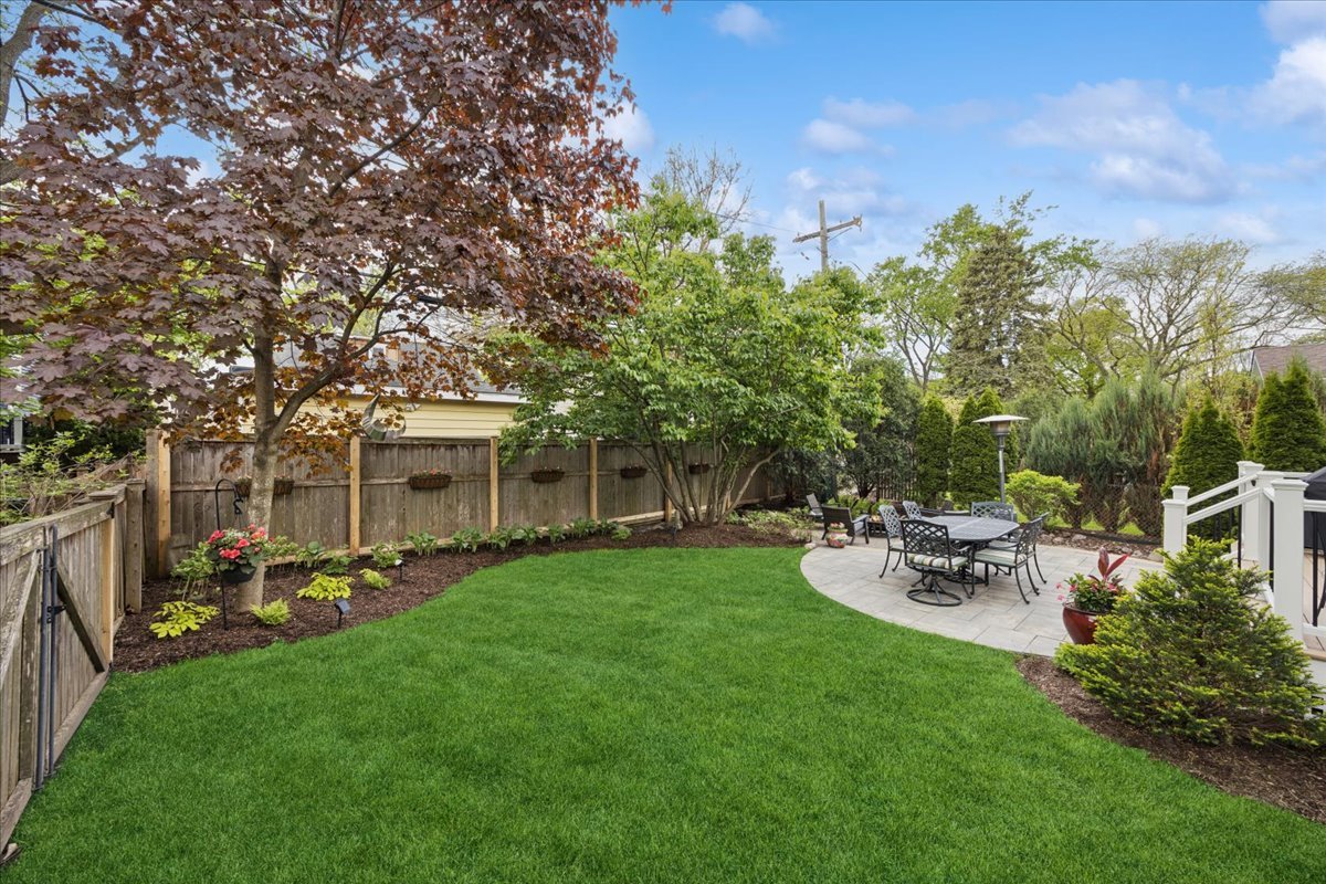749 Summit Street, Downers Grove, IL 60515